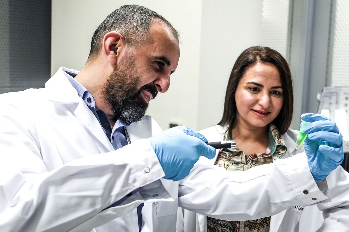 NYU Abu Dhabi Researchers Develop Smart MRI Molecules to Detect and Treat Cancer