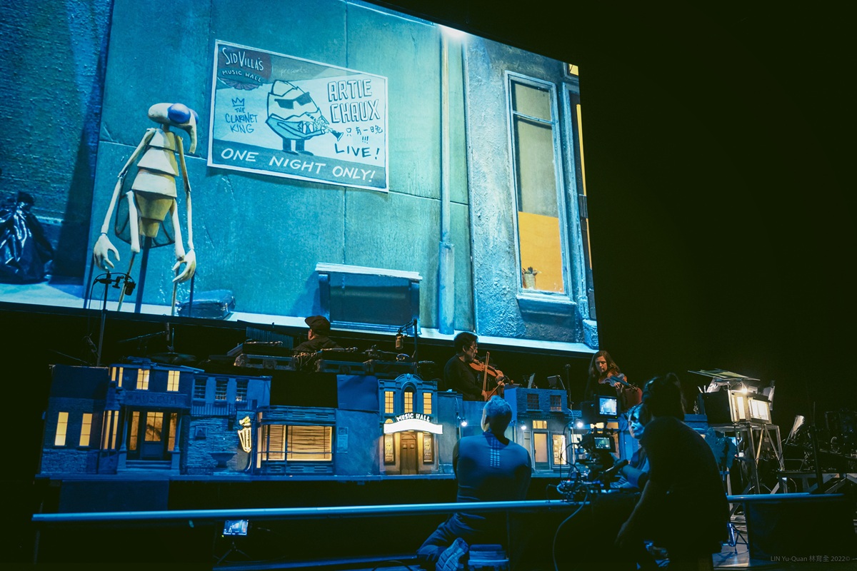 عرض "ذا ستوريفيل موسكيتو" لكيد كوالا