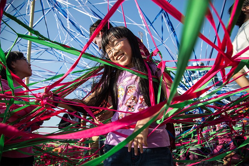 Polyglot Theatre brings an interactive playground for kids in Tangle.