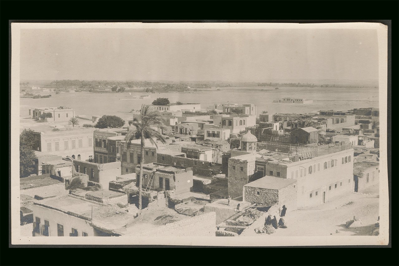 An aerial view of a town, Palestine, circa 1910s-1930s (ref62).