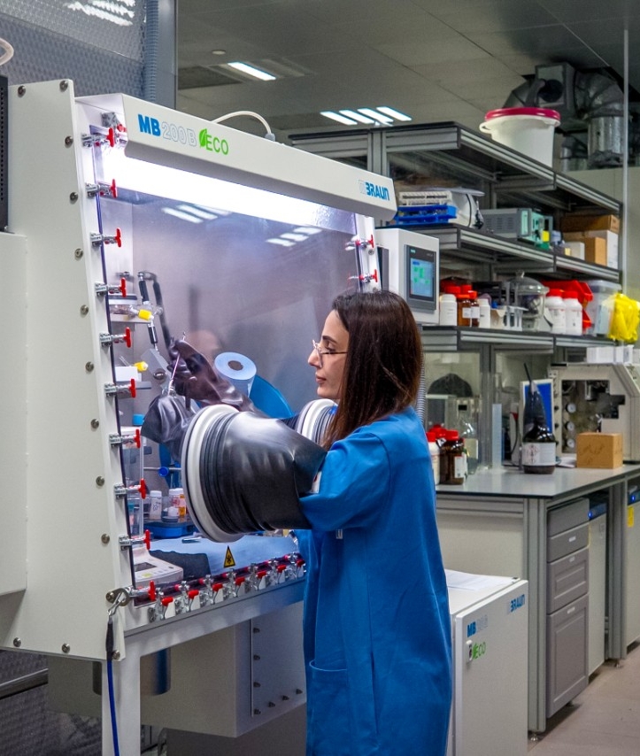 Tynchtyk Amatov's Chemistry Lab.jpg