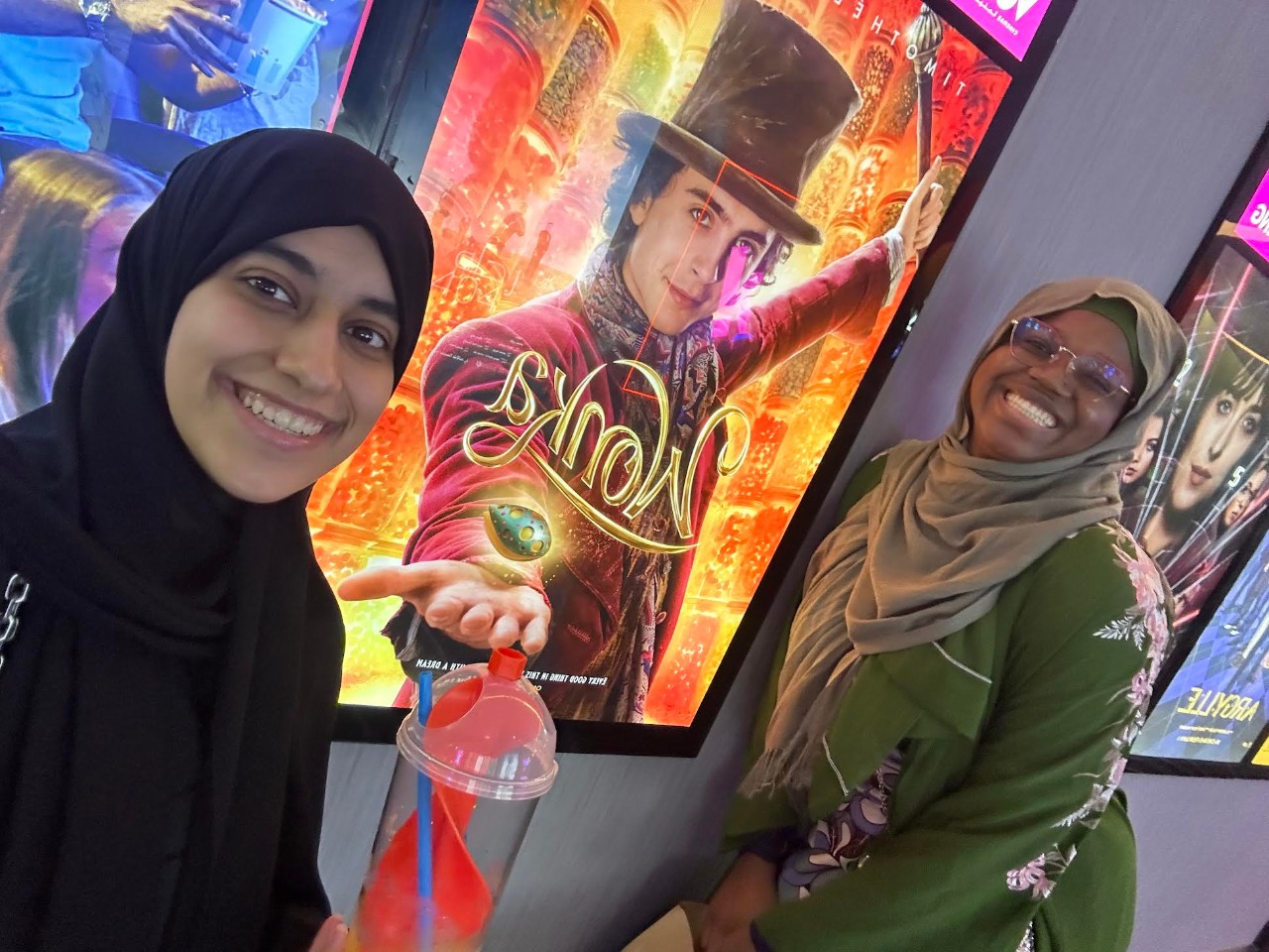 Alya Al Zeyoudi, NYUAD Class of 2024 with her classmate on a movie night out.