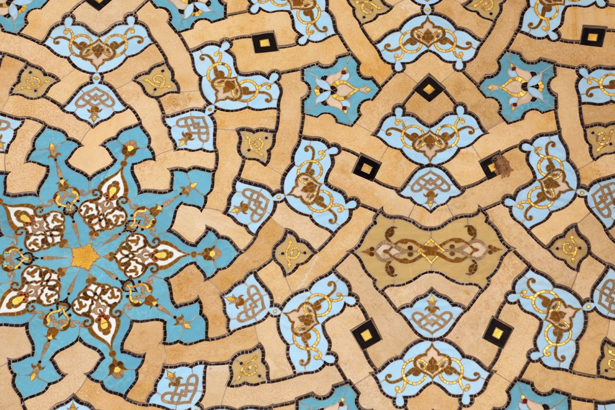 Mosaic in Sultan Qaboos Grand Mosque