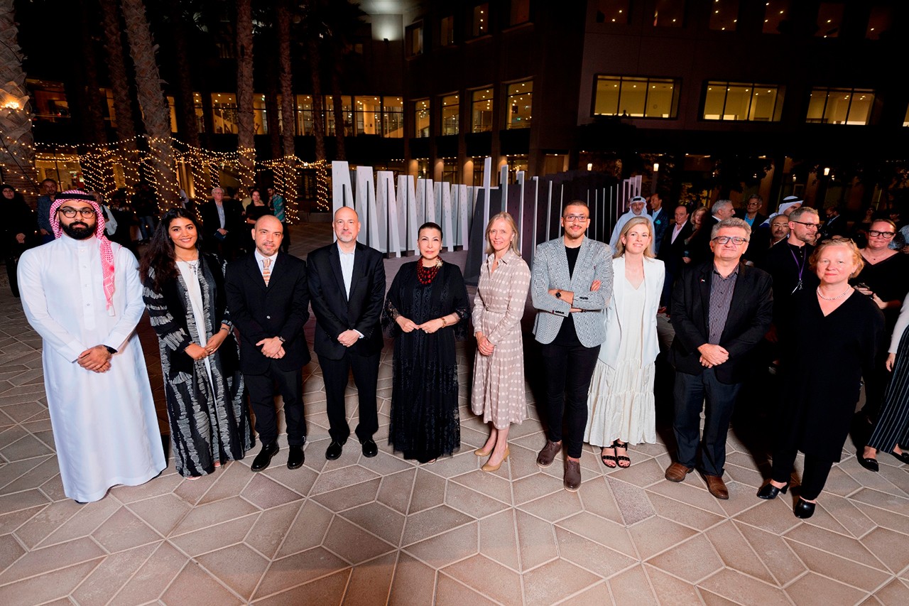Founder of ADMAF H.E. Huda I. Alkhamis-Kanoo, NYUAD Vice Chancellor Mariët Westermann, Director of the Award Emily Doherty, NYUAD Provost Fabio Piano, Executive Director of The NYUAD Art Gallery and the University’s Chief Curator Maya Allison, and the winning artists.