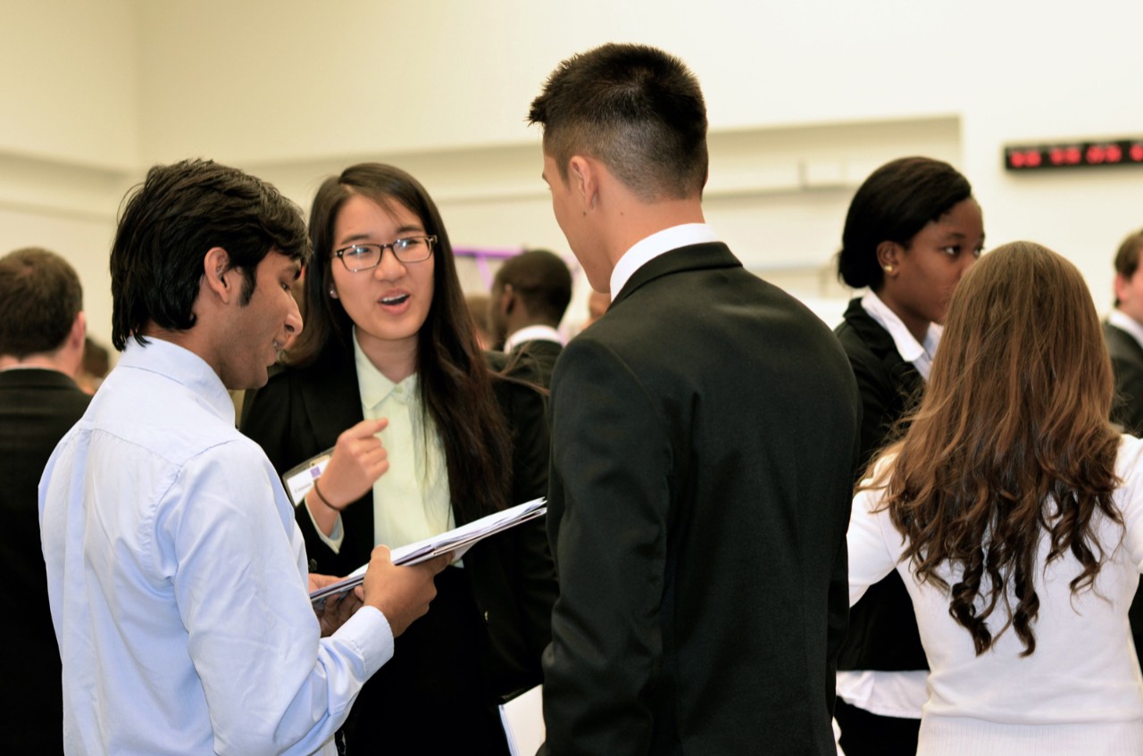 NYUAD Students Explore Opportunities at University Internship and Career Fair
