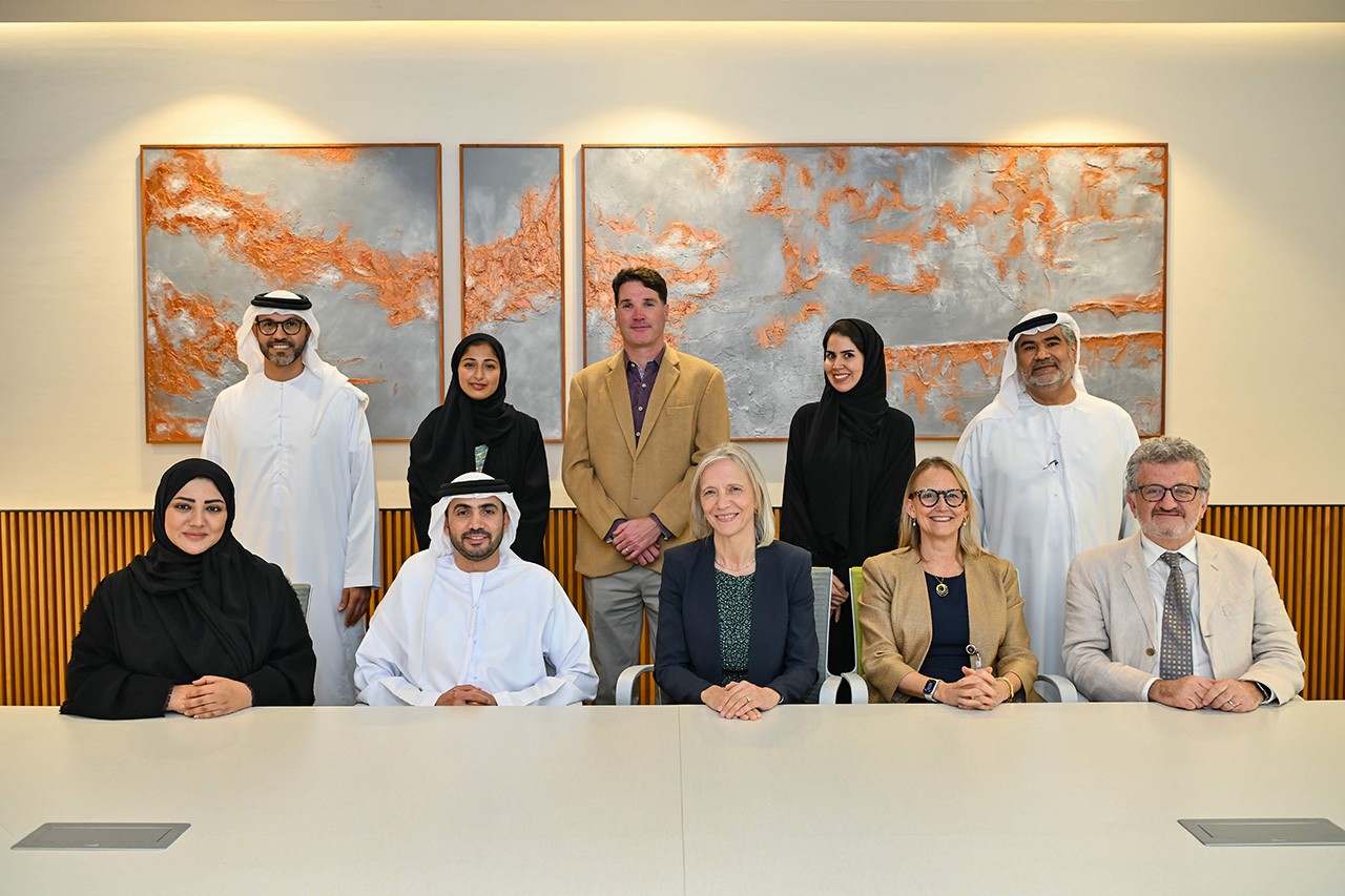 Representatives from NYU Abu Dhabi and Dolphin Energy